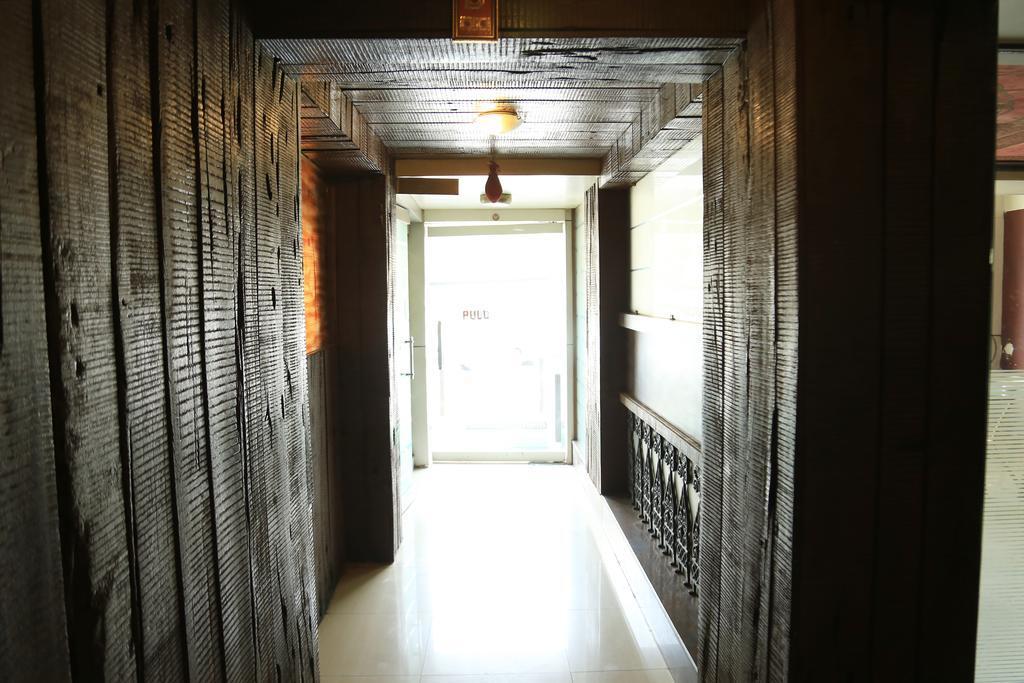 Hotel Panvel Palace Exterior photo