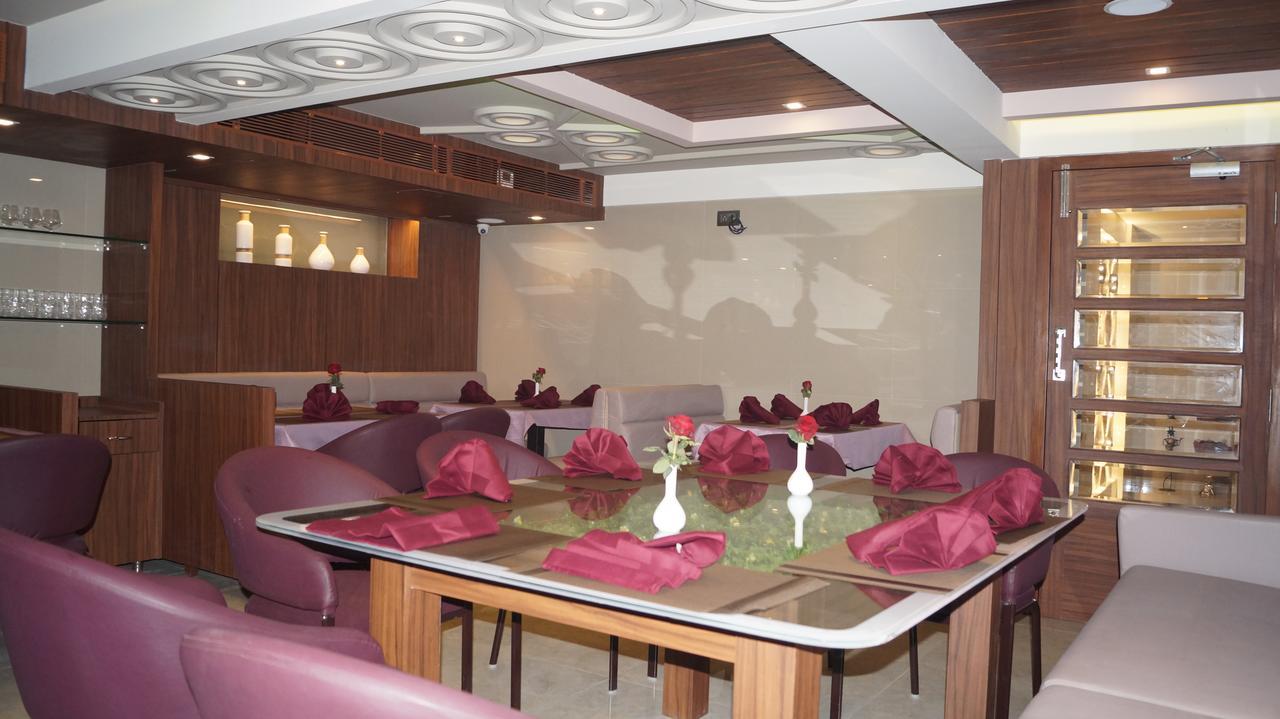 Hotel Panvel Palace Exterior photo